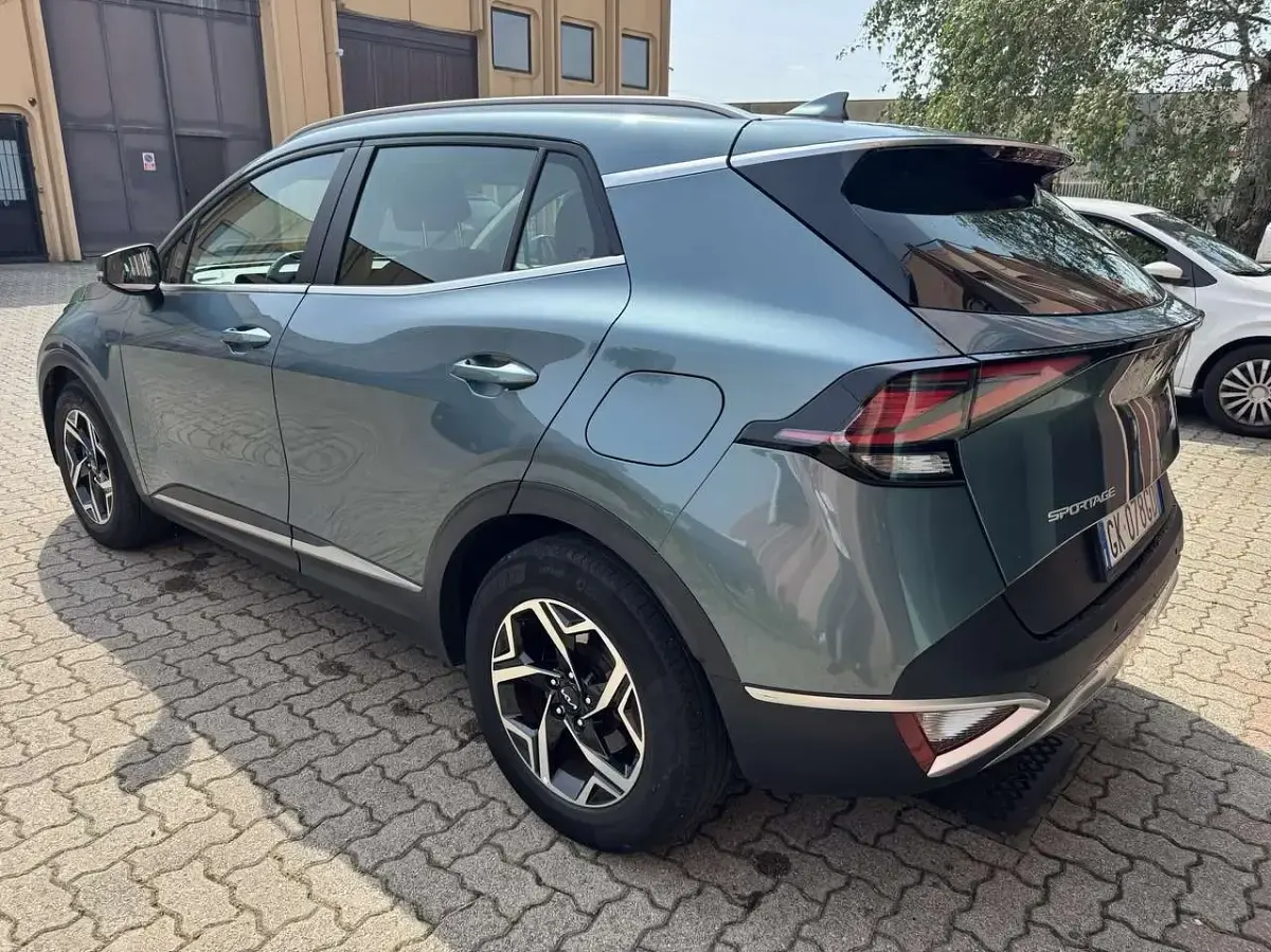 Usata Kia Sportage 136 CV (100 kW) 2022 Yuka steel gray SUV