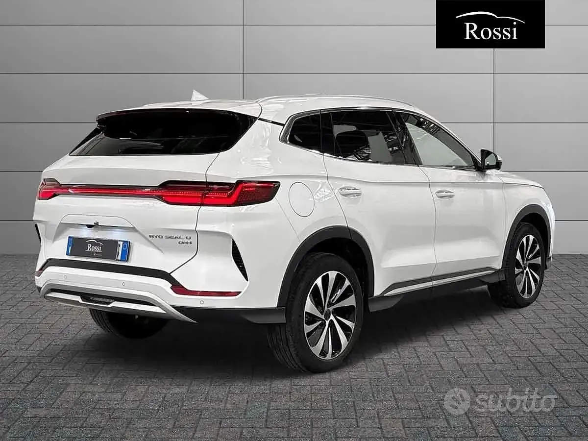 Usata BYD Seal U Boost 98 CV (72 kW) 2025 Bianco SUV