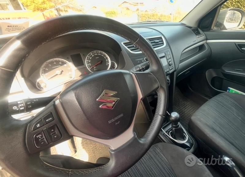 Usata Suzuki Swift 2014 Grigio Utilitaria