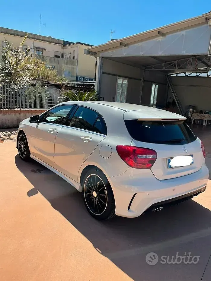 Usata Mercedes A200 Premium 156 CV (114 kW) 2015 Bianco Berlina