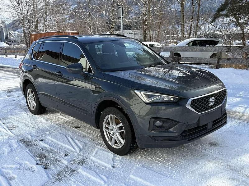Usata Seat Tarraco 4Drive 150 CV (110 kW) 2019 "camouflage" green SUV