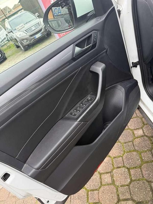 Usata VW T-Roc Style 150 CV (110 kW) 2022 Other SUV