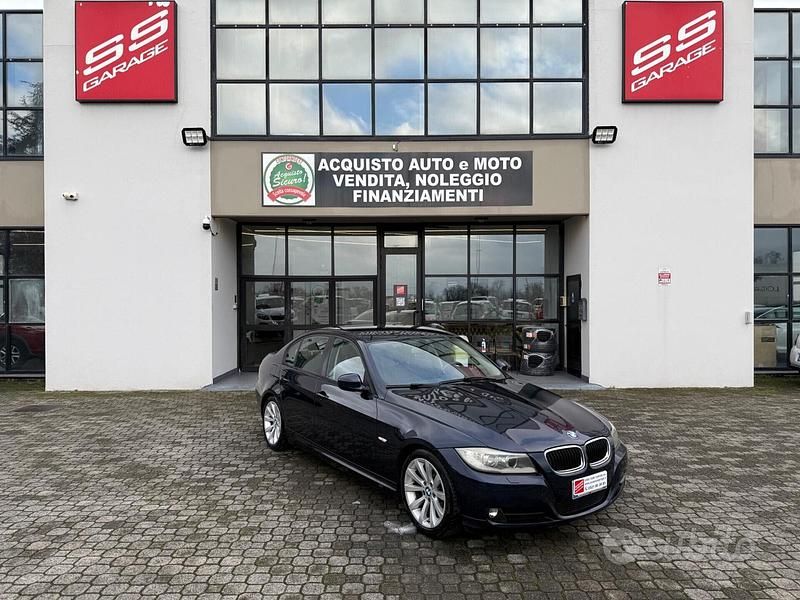 Begagnad BMW 320 Efficient Dynamics 170 HK (125 kW) 2009 Blå Sedan