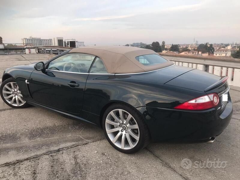 Usata Jaguar XK 298 CV (219 kW) 2006 Verde Cabrio