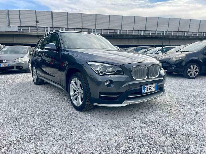 Usata BMW X1 Sport Line 143 CV (105 kW) 2014 Grigio SUV