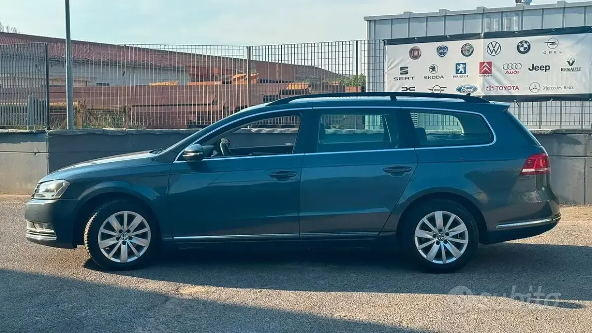 Usata VW Passat Comfortline 150 CV (110 kW) 2012 Bluazzurro Station wagon