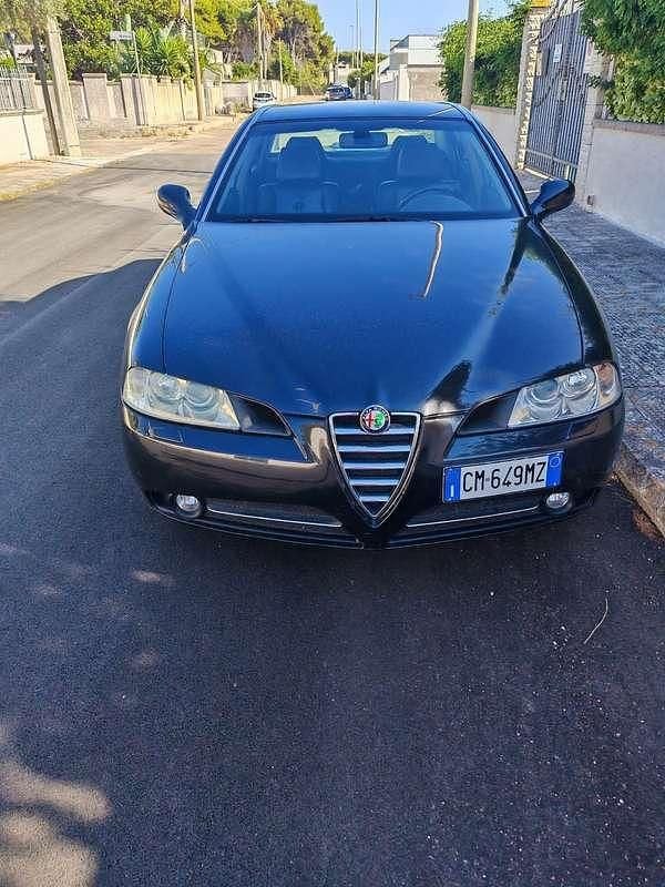 Usata Alfa Romeo 166 Progression 220 CV (161 kW) 2004 Nero Berlina