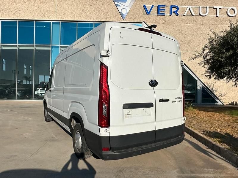 Usata Maxus V90 149 CV (109 kW) 2024 Bianco Furgone