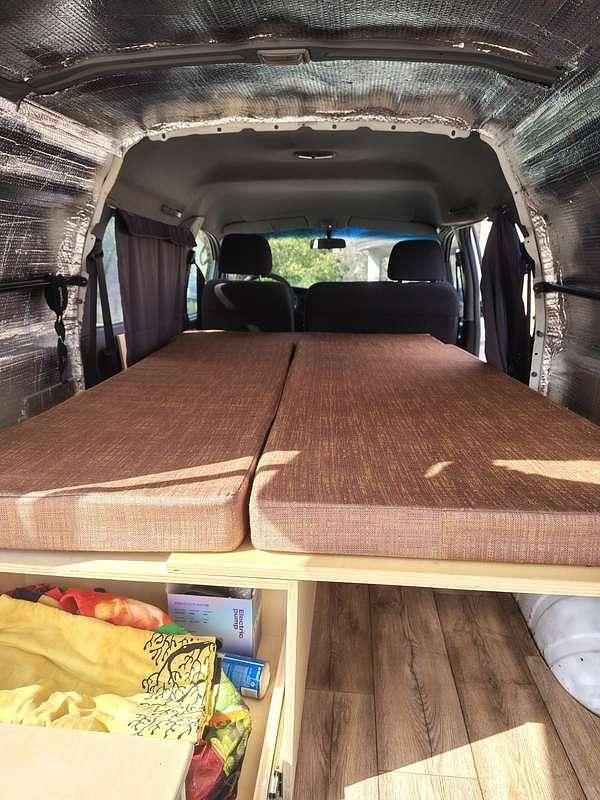 Käytetty Hyundai H-1 101 HP (74 kW) 2002 Tila-auto
