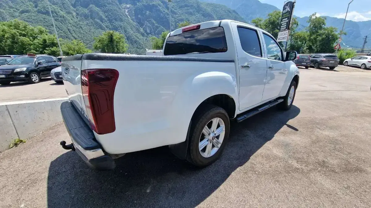 Usata Isuzu D-Max 163 CV (119 kW) 2018 Other Berlina