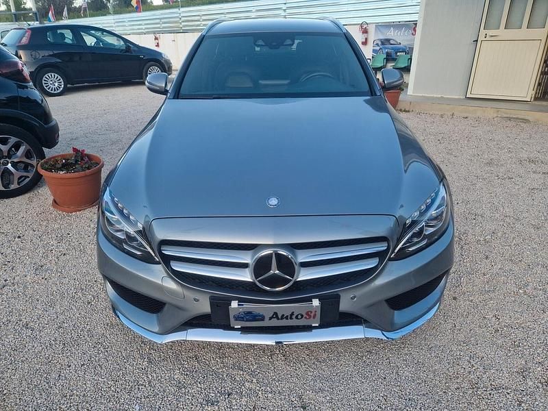 Begagnad Mercedes C300e AMG 203 HK (149 kW) 2015 Grå Kombi