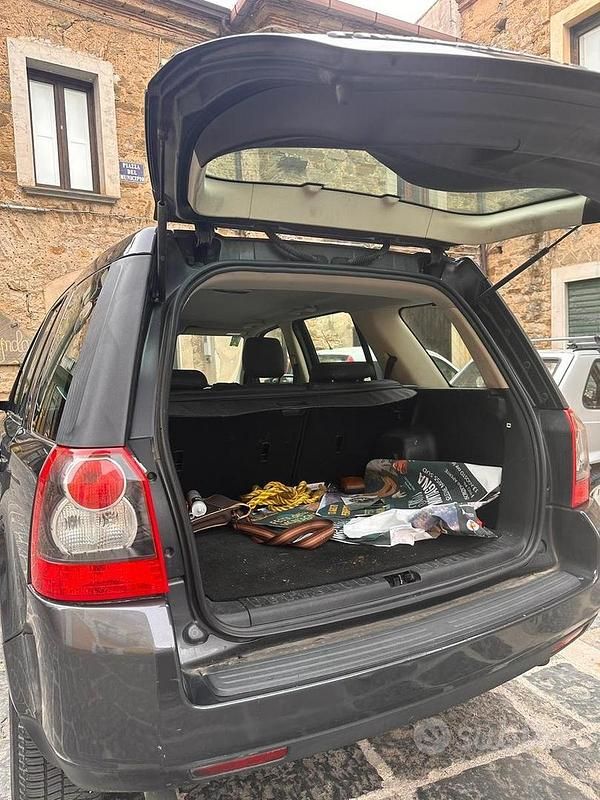 Usata Land Rover Freelander 2 160 CV (117 kW) 2009 Nero SUV