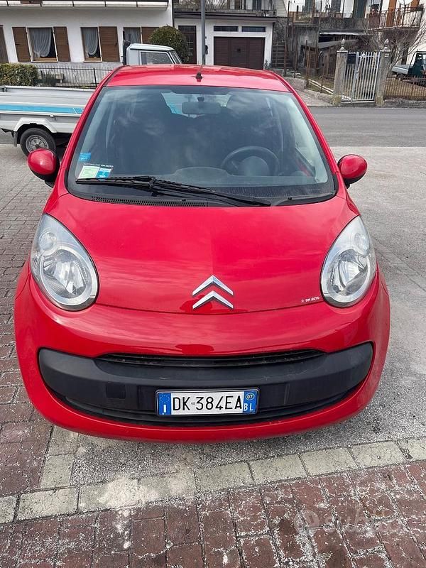 Usata Citroën C1 68 CV (50 kW) 2007 Rosso Utilitaria