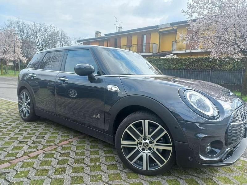 Grigio Usata 2020 Mini Cooper SD Clubman Exclusive Station wagon | 21.500 € (Buon prezzo) - Immagine 1/4
