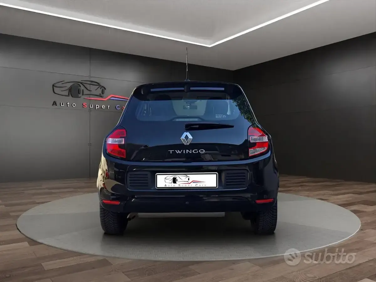 Usata Renault Twingo SE 69 CV (50 kW) 2018 Nero Utilitaria