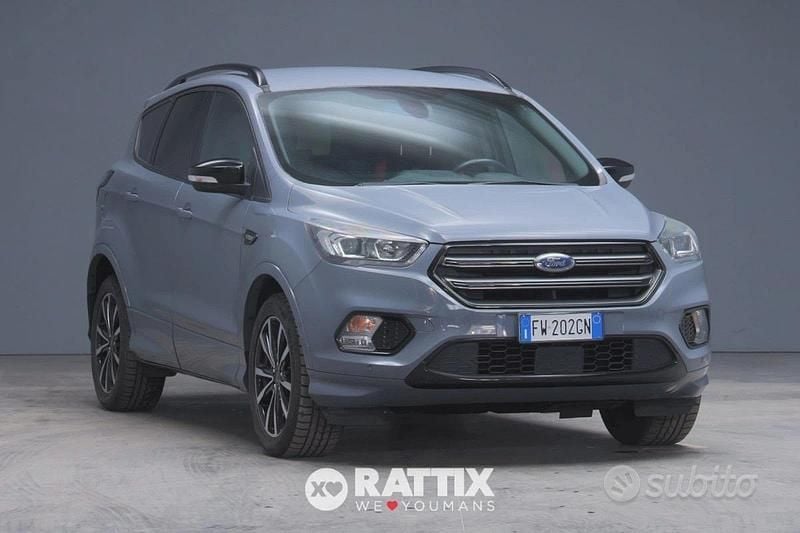 Usata Ford Kuga ST-Line 120 CV (88 kW) 2019 Grigio SUV