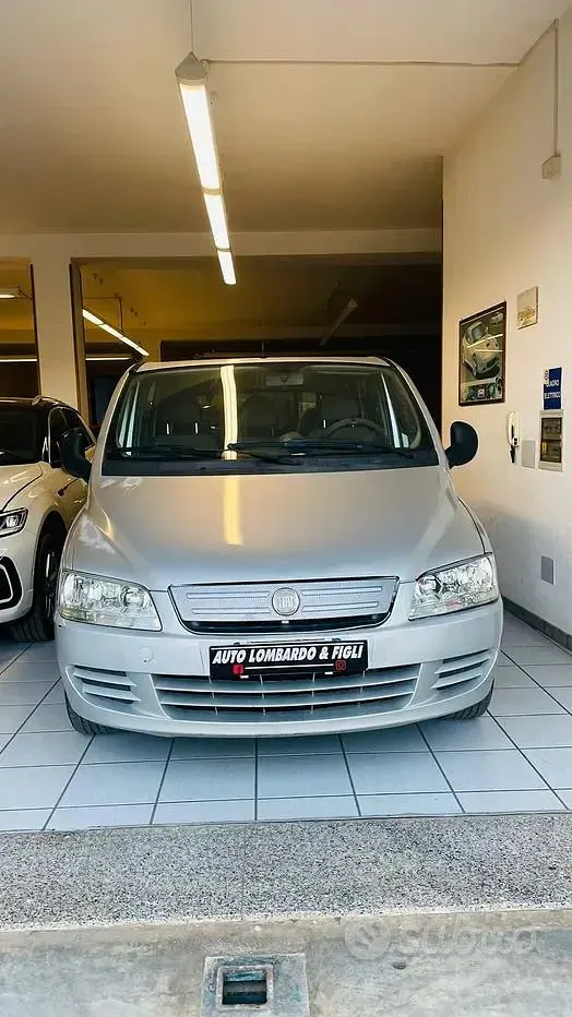 Usata Fiat Multipla Emotion 103 CV (75 kW) 2008 Grigio Monovolume