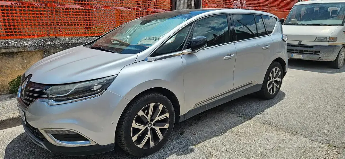 Usata Renault Espace Intens 160 CV (117 kW) 2016 Grigio Monovolume