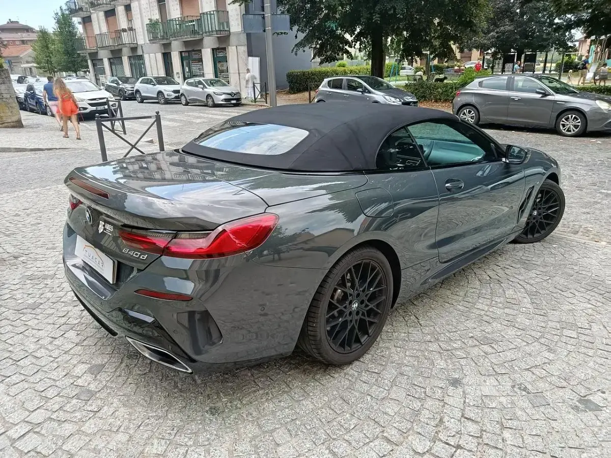 Usata BMW 840 M Sport 320 CV (235 kW) 2021 Grigio Berlina