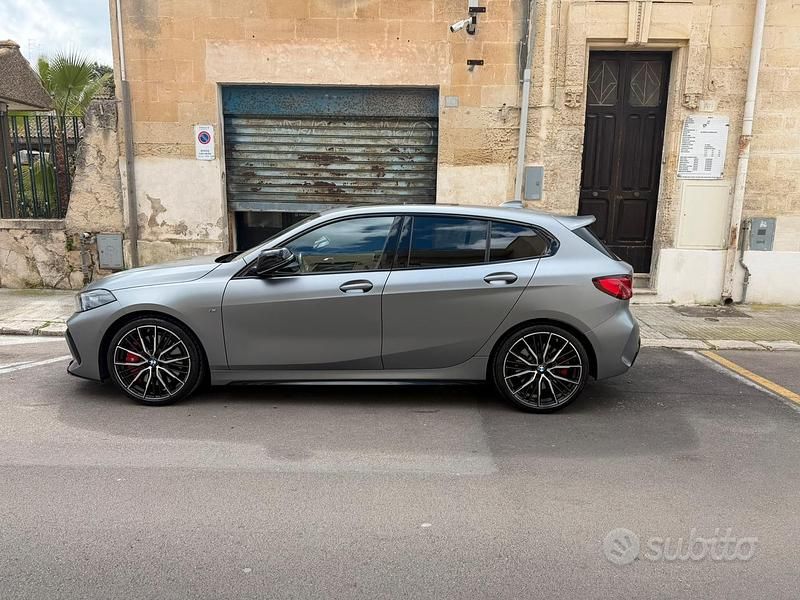 Begagnad BMW M135 Efficient Dynamics 2023 Halvkombi