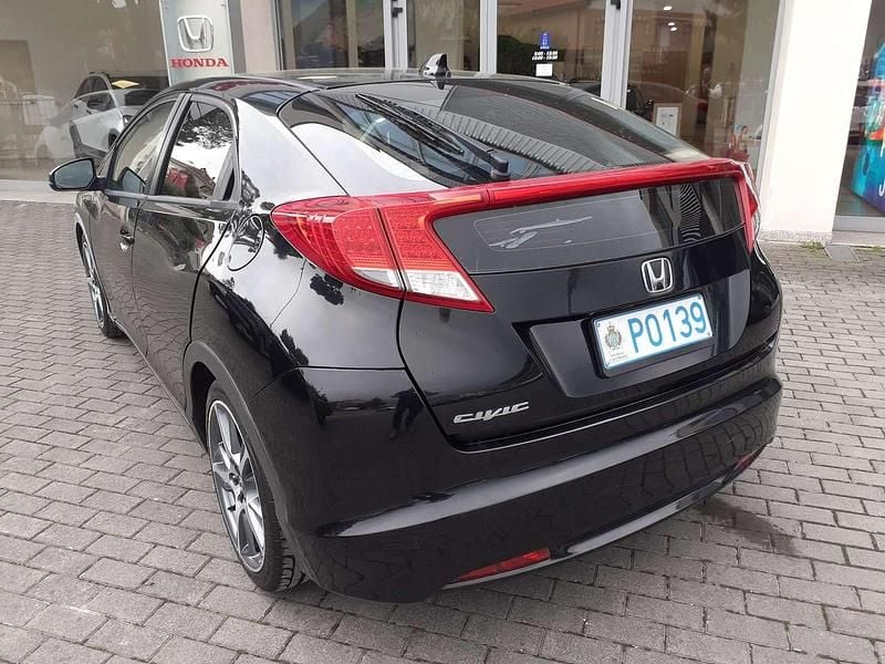 Usata Honda Civic Elegance 99 CV (72 kW) 2012 Nero Berlina