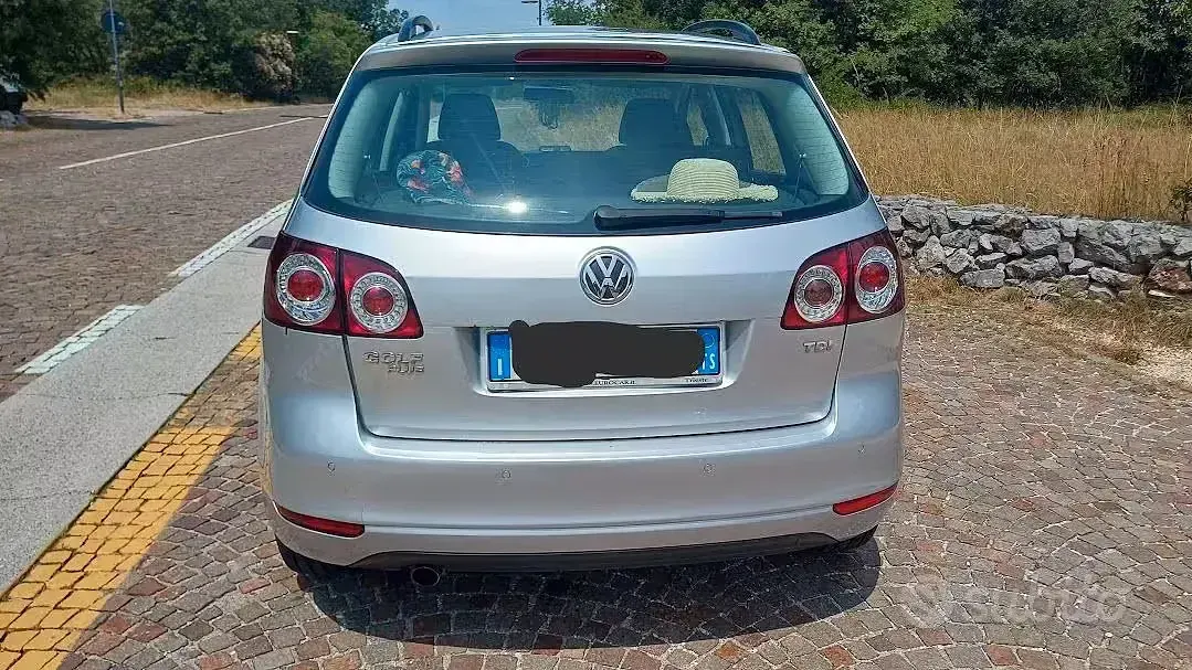 Usata VW Golf Plus Cross 105 CV (77 kW) 2010 Grigio Berlina