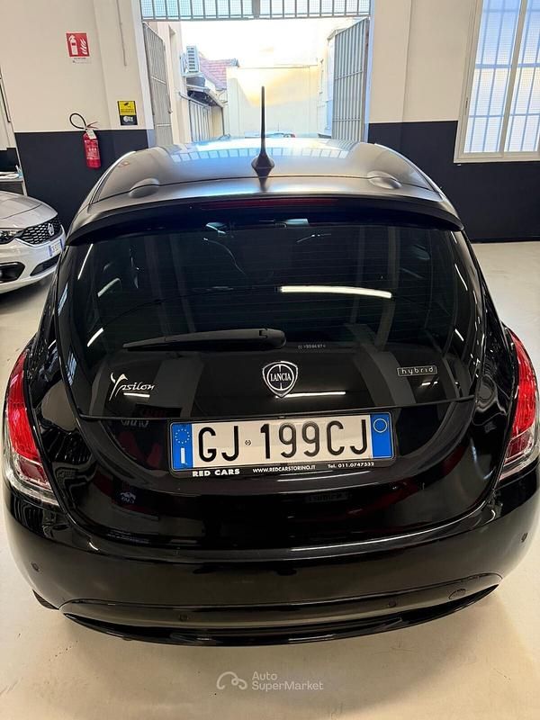 Usata Lancia Ypsilon S 69 CV (50 kW) 2022 Nero Utilitaria