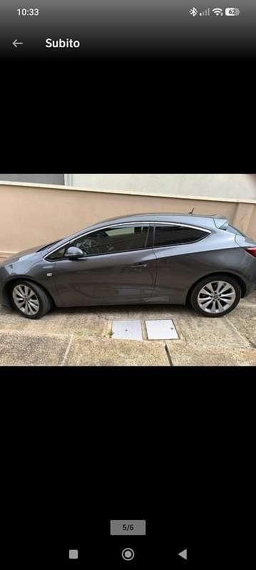 Usata Opel Astra GTC Cosmo 131 CV (96 kW) 2012 Berlina