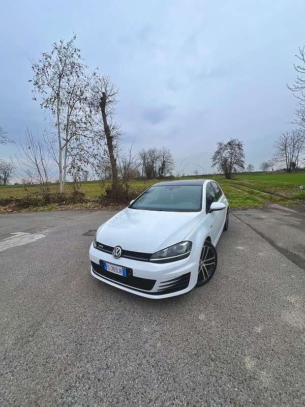 Usata VW Golf VII Sound 184 CV (135 kW) 2015 Bianco Berlina