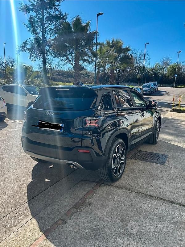 Usata Jeep Avenger Summit 101 CV (74 kW) 2023 SUV