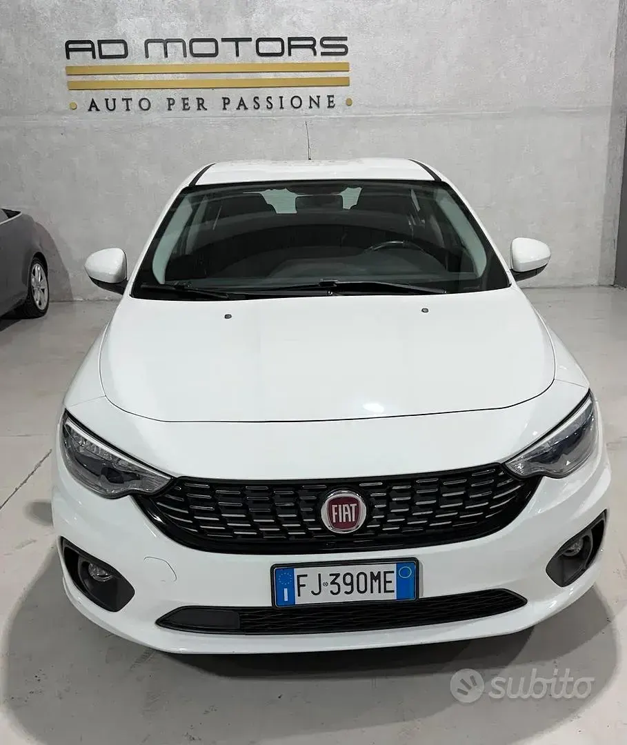 Usata Fiat Tipo 95 CV (69 kW) 2017 Other Berlina