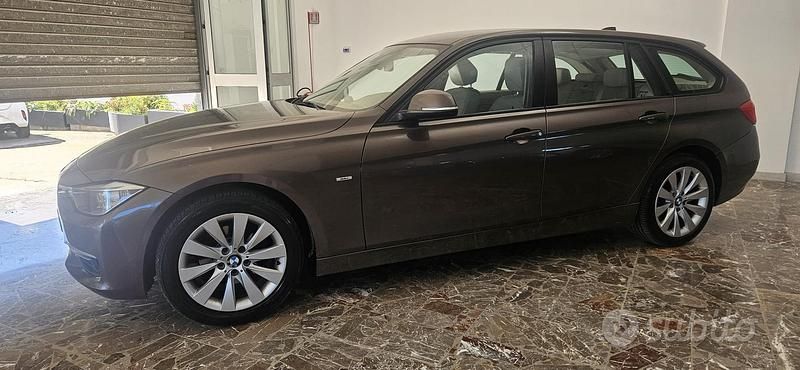 Usata BMW 318 2014 Station wagon