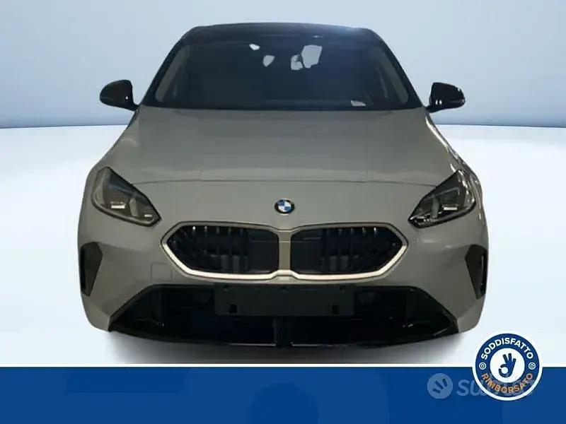 Nuova BMW 116 Comfort Edition 122 CV (89 kW) 2026 Grigio Utilitaria