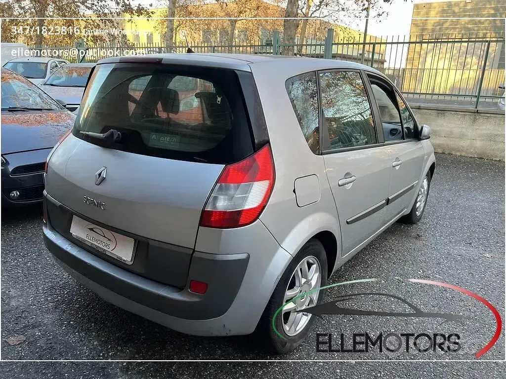 Usata Renault Scenic E-Tech Authentique 120 CV (88 kW) 2005 Argento Monovolume