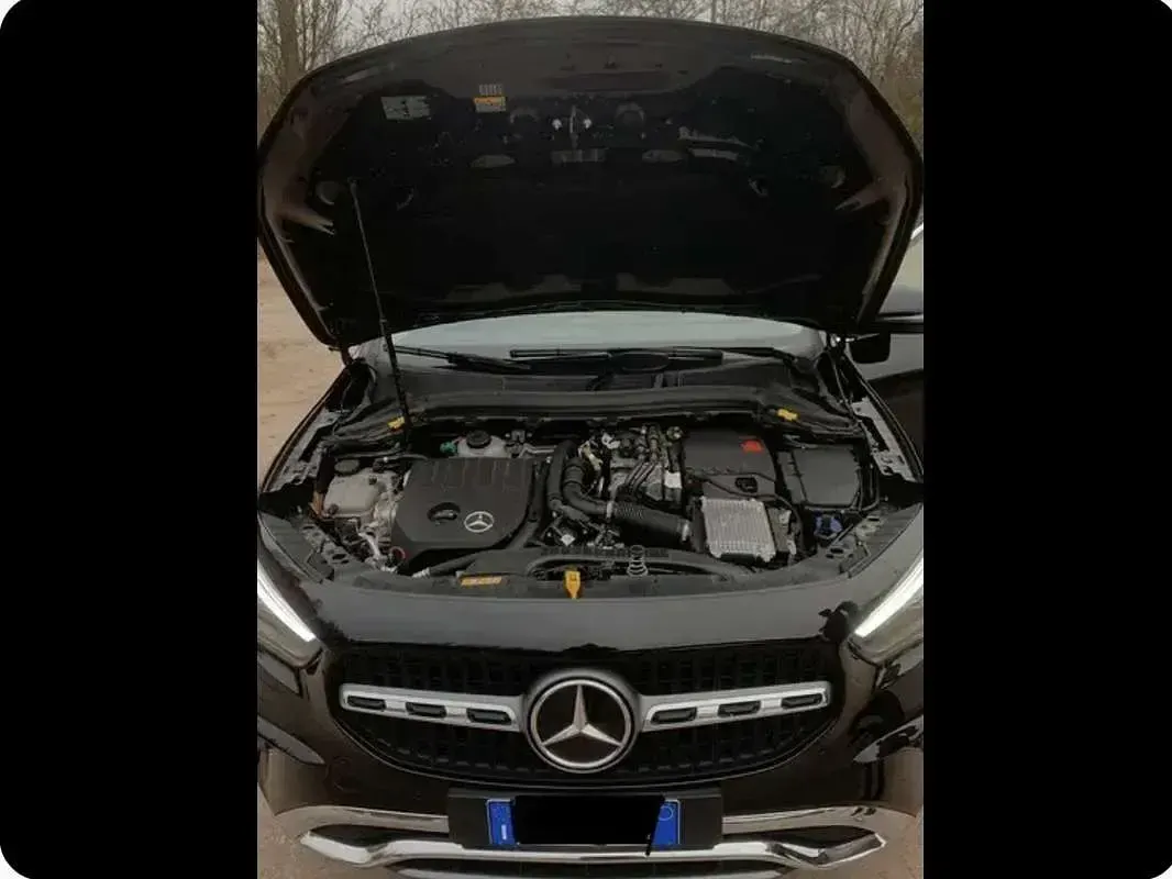 Usata Mercedes GLA250 Advanced 163 CV (119 kW) 2024 SUV