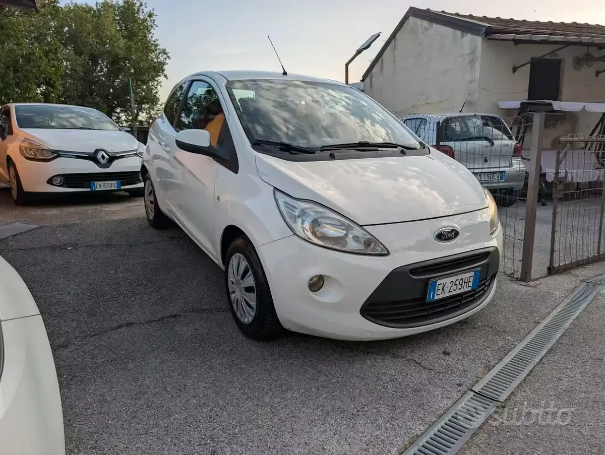 Usata Ford Ka 69 CV (50 kW) 2011 Bianco Utilitaria