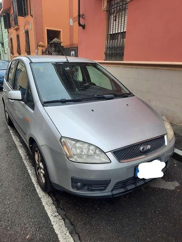 Usata Ford C-MAX Ghia 109 CV (80 kW) 2005 Monovolume