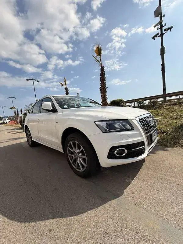 Usata Audi Q5 211 CV (155 kW) 2011 Bianco SUV