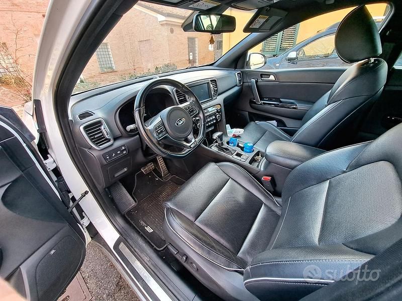 Usata Kia Sportage GT-Line 141 CV (103 kW) 2017 Bianco SUV