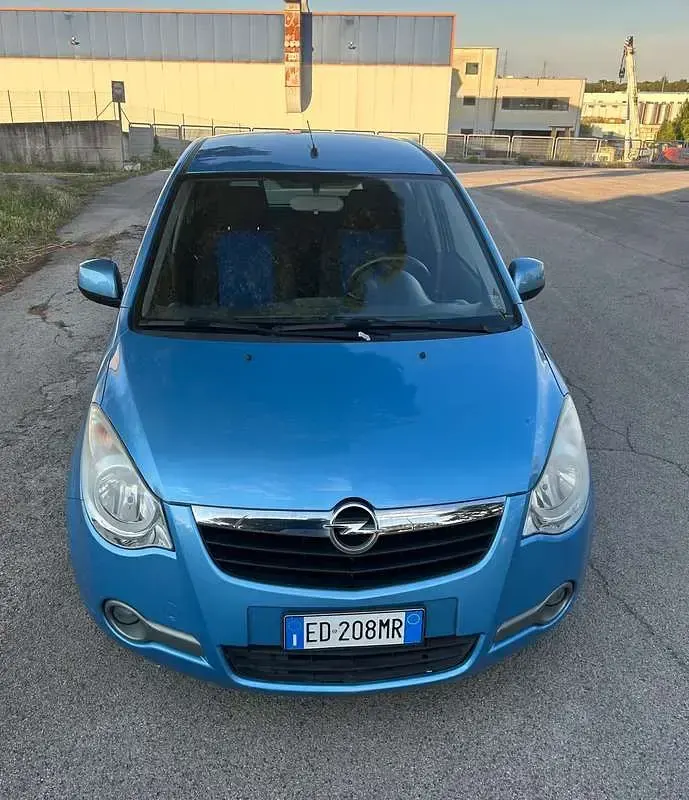 Usata Opel Agila Enjoy 65 CV (47 kW) 2011 Blu/azzurro Utilitaria