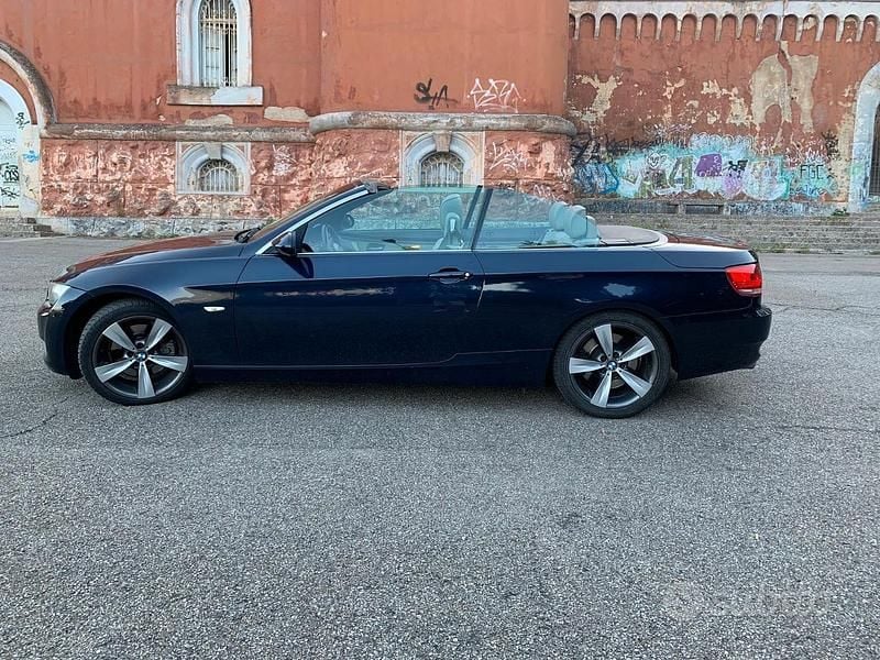 Usata BMW 325 Cabriolet Comfort Edition 197 CV (144 kW) 2008 Blu Cabrio