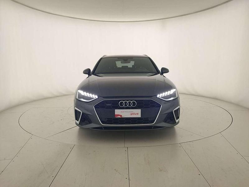Usata Audi A4 S-Line 204 CV (150 kW) 2024 Grigio daytona perlato Station wagon