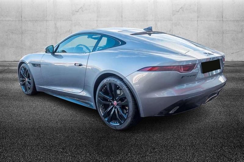 Usata Jaguar F-Type R-Dynamic 300 CV (220 kW) 2022 Grigio Coupé