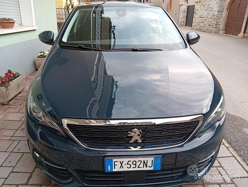 Usata Peugeot 308 2019 Blu Berlina