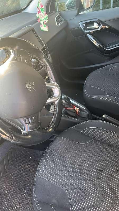Usata Peugeot 208 Allure 99 CV (72 kW) 2017 Utilitaria