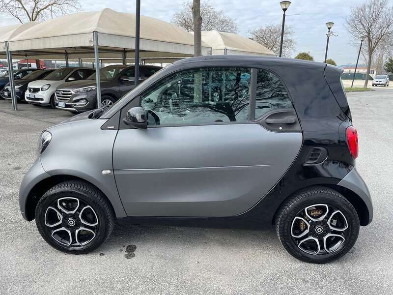 Usata Smart ForTwo Coupé Passion 108 CV (79 kW) 2016 Grigio Utilitaria