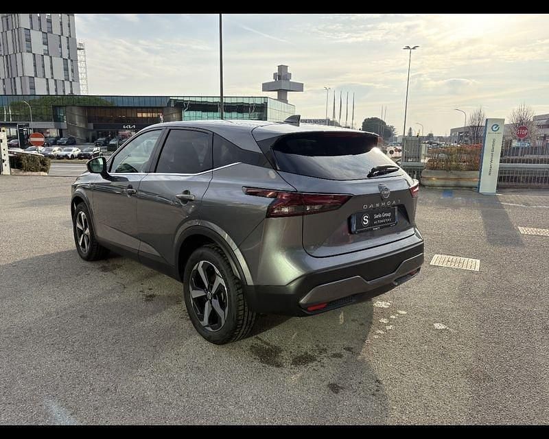 Usata Nissan Qashqai N-Connecta 140 CV (102 kW) 2023 Bianco SUV