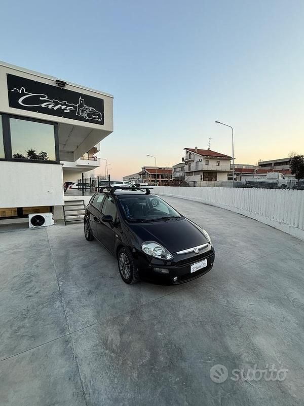Usata Fiat Punto Evo S 75 CV (55 kW) 2012 Nero Utilitaria