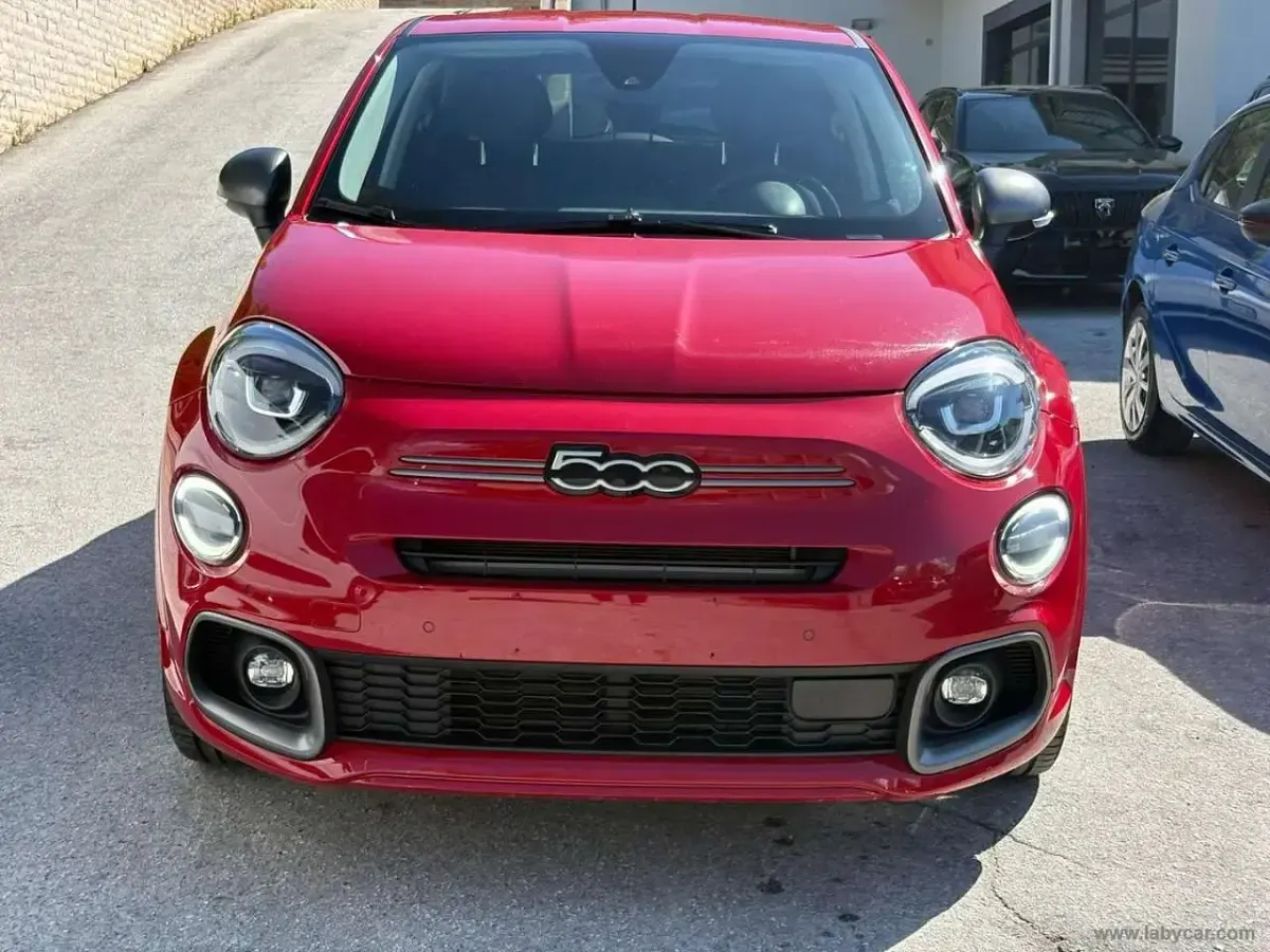 Begagnad Fiat 500X Sport 131 HK (96 kW) 2024 Röd SUV