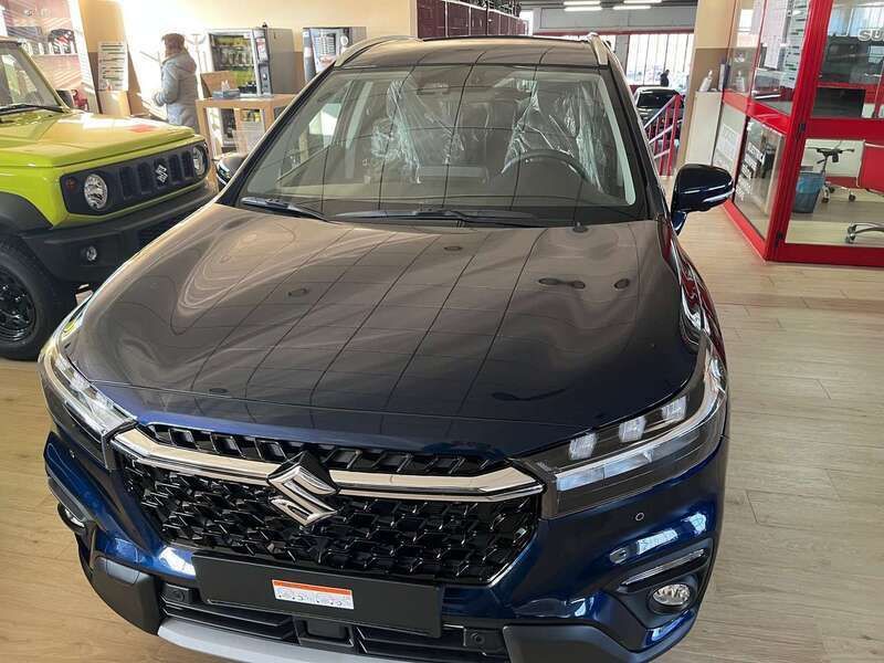 Usata Suzuki SX4 S-Cross 129 CV (94 kW) 2024 Blu SUV